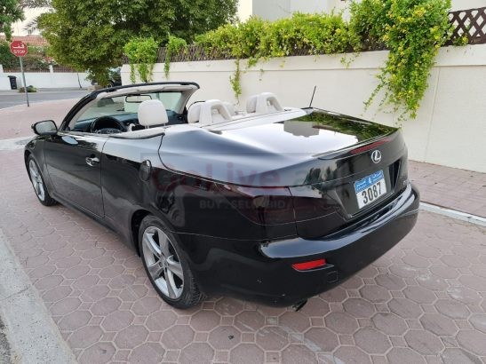 LEXUS IS250C SPORTS CONVERTIBLE 2012 FULL OPTION AMERICAN SPECS FOR SALE