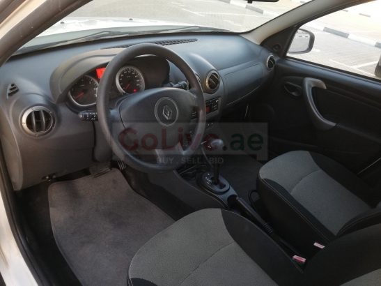 RENAULT DUSTER 2015,GCC,ACCIDENT FREE,BASIC OPTION