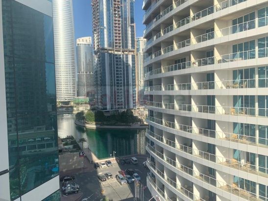 شقة للإيجار من المالك مباشرة في بوابة دبي 2 ( Dubai Gate 2 ) أبراج بحيرات الجميرا بجانب فندق موفنبيك – مدينة دبي في الطابق 14 ( شق