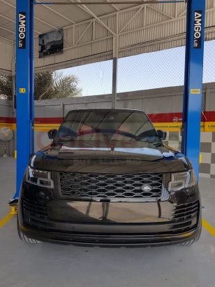 اس في او ورشة إصلاح رنج روفر كراج الخدمة دبي ، الإمارات العربية المتحدة متخصص في لاند روفر ورنج روفر والسيارات الألمانية عرض عيد ا