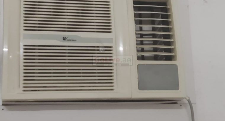 Killer Deal! 2 ton ac for sale.Only 425 dirhams!