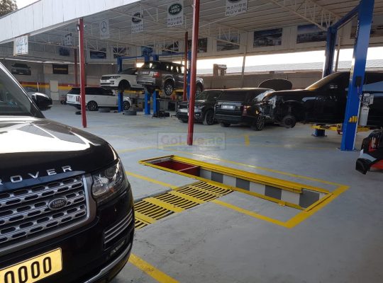 Land Rover Range Rover Air Suspension Hydraulic Jumping Change and fix all type of problems تصليح لاند روفر& السيارات الالمانية