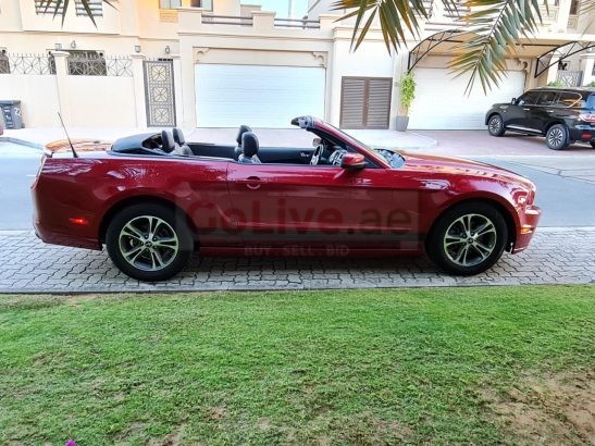 CONVERTIBLE FORD MUSTANG 2014 V6 ENGINE,3.7L 305HP US SPECS IN PERFECT CONDITION