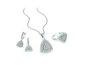 Silver Plated Necklace, Ring and 1 pair of Earrings
