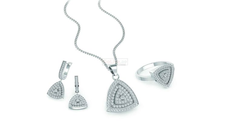 Silver Plated Necklace, Ring and 1 pair of Earrings