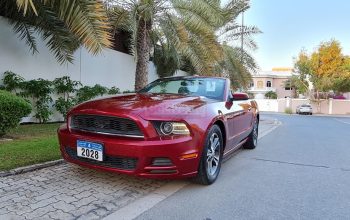 CONVERTIBLE FORD MUSTANG 2014 V6 ENGINE,3.7L 305HP US SPECS IN PERFECT CONDITION