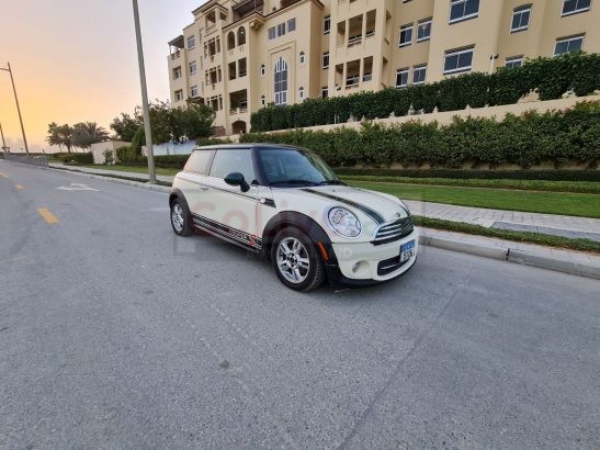MINI COOPER S 2013 PANORAMIC ROOF , FULLY LOADED IN PERFECT CONDITION