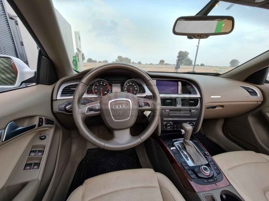 AUDI A5 SOFT TOP CONVERTIBLE , 2.0L , 2012 FULLY LOADED QUATTRO ACCIDENT FREE IN PERFECT CONDITION
