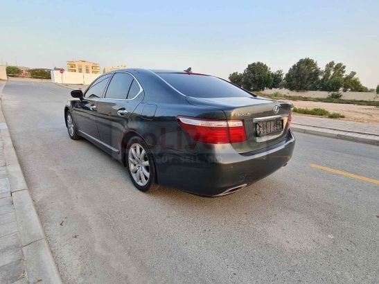 LEXUS LS 460 2007,TOP OF THE LINE.PERFECT CONDITION,SUNROOF,LEATHER SEATS