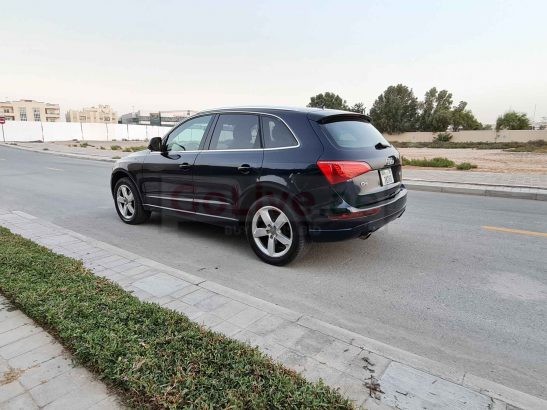 AUDI Q5 2010 TOP OF THE LINE WELL MAINTAINED US SPECS