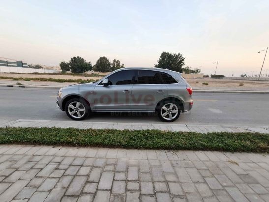 AUDI Q5 2011 , PREMIUM PLUS , TOP OF THE LINE , SLINE , QUATTRO USA IMPORTED