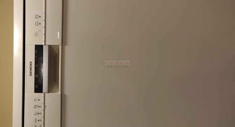 Siemens Dish washer in extremely good working condition for sale