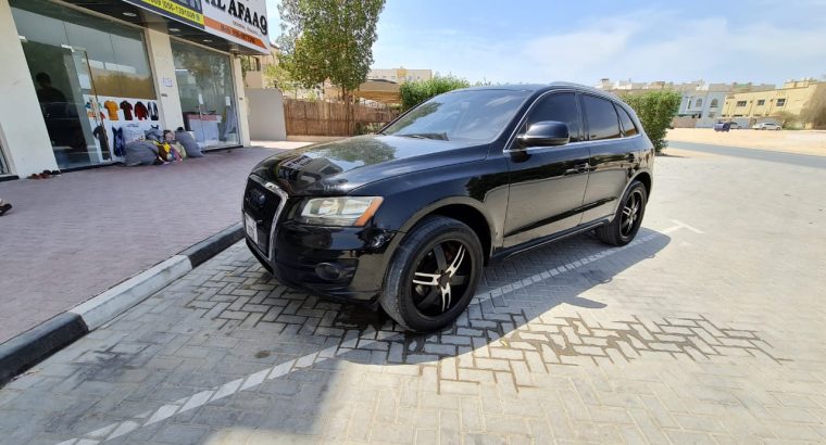 Audi Q5 2010 Full option Imported Black Color Accident Free