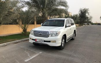 TOYOTA LAND CRUISER 2011 , V6, GXR WELL MAINTAINED FOR SALE