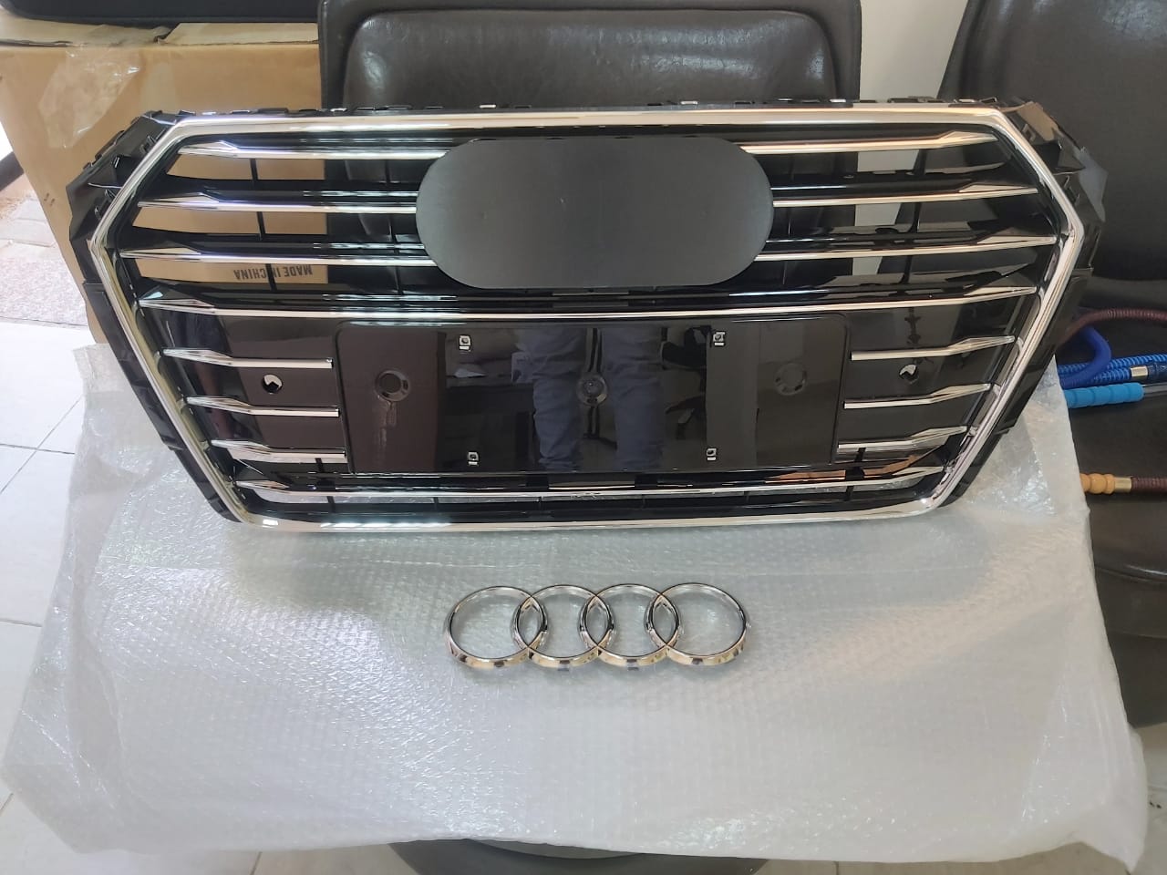 AUDI A4 2017 FRONT SHOW GRILL