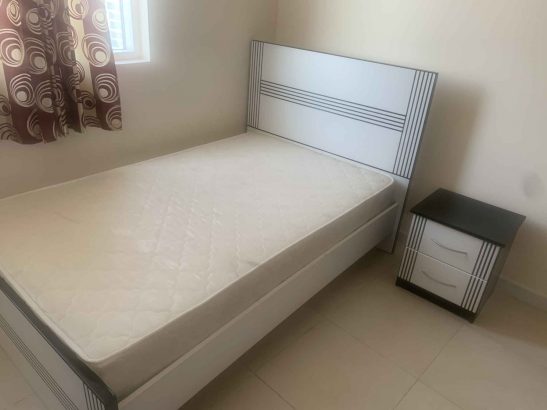 Single bed with mattress