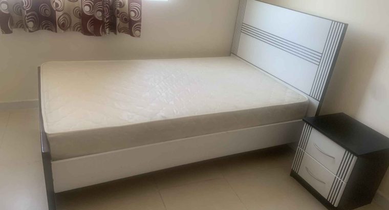 Single bed with mattress