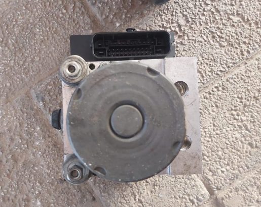 AUDI A6 2006 TO 2011 2.0T ABS MODULE PART NO 4F0 614 517 T01