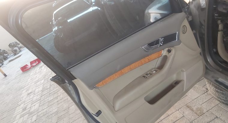 AUDI A6 2005 TO 2011 FRONT LEFT SIDE COMPLETE DOOR