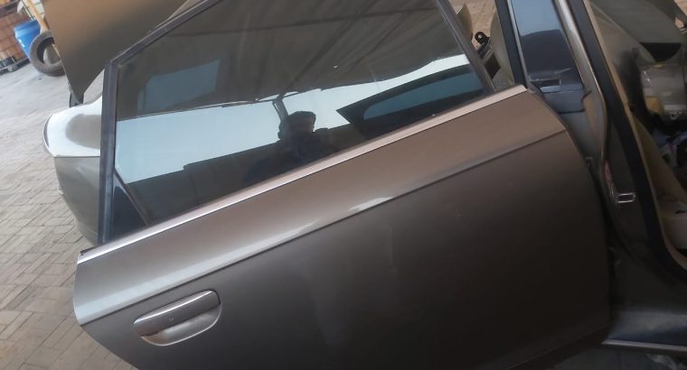 AUDI A6 2006 TO 2011 REAR RIGHT DOOR COMPLETE