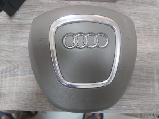 Audi A6 2005 TO 2008 STEERING WHEEL AIRBAG PART NO 4F0880201