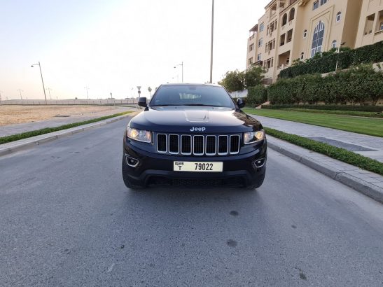 BRAND NEW TYRES JEEP GRAND CHEROKEE LAREDO 4X4 2014 TOP OF THE LINE DONE 85000 MILES