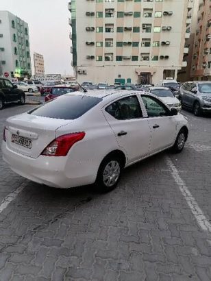Nissan sunny 2015Gcc
