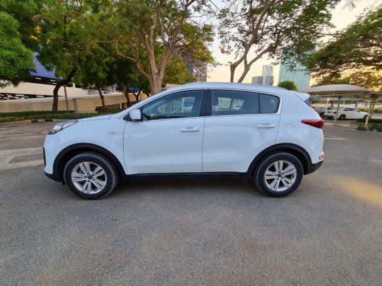 BRAND NEW TYRES KIA SPORTAGE 2017 4 CYLINDER 2.0L MID OPTION LOW MILEAGE