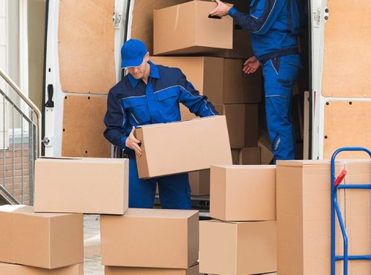 In Dubai Move Pickup Delivery 0569211918