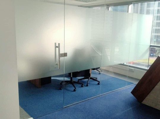 GLASS PARTITION INSTALLATION COMPANY DUBAI