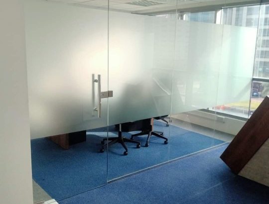 GLASS PARTITION INSTALLATION COMPANY DUBAI