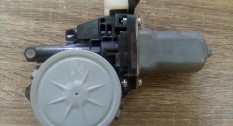 INFINITI 2008 TO 2013 NISSAN WINDOW MOTOR LEFT HAND DRIVER SIDE G25 G35 M35 ALTIMA PART NO 80730 EG000