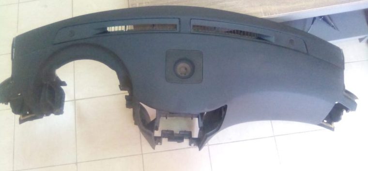 INFINITI G37 G25 2007 TO 2013 DASHBOARD INSTRUMENT PANEL PART NO 68200-JK73A OEM ( Genuine Used Infiniti Parts )
