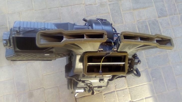 Mini COOPER 2011 R56 blower box /air conditioning box RHD OEM PART NO 24540010