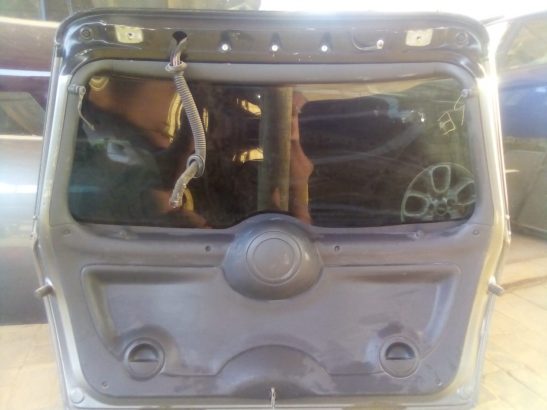 MINI COOPER R56 2006 TO 2013 REAR TAIL GATE OEM ( Genuine Used MINI Parts )