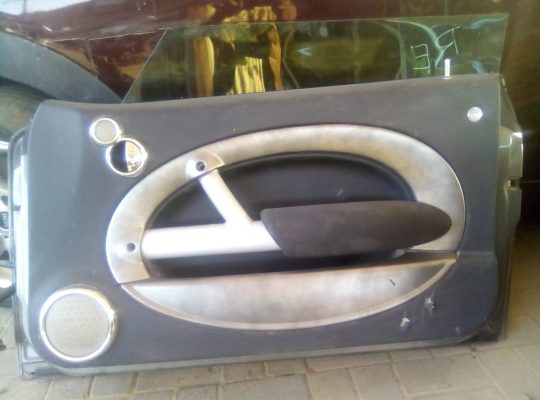MINI COOPER 2010 R56 RHD RIGHT SIDE DOOR OEM ( Genuine Used MINI Parts )