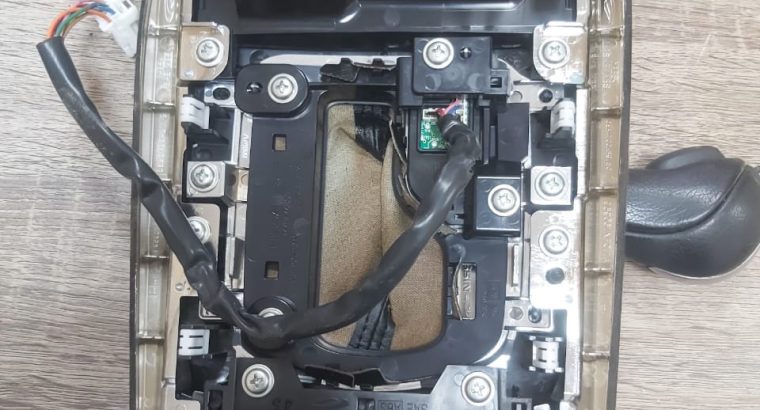 INFINITI G25 G37 2011 2012 2013 GEAR LEVER & ASH TRAY CENTER CONSOLE PART NO P13451A74700 OEM