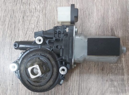 INFINITI G25 G37 POWER WINDOW MOTOR FRONT LEFT SIDE PART NO 80731EH100 OEM ( Genuine Used Infiniti Parts )