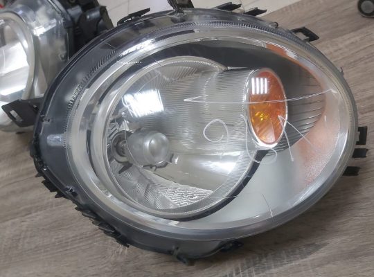 MINI COOPER COUPE R56 2009 TO 2011 LEFT HEADLIGHT OEM PART NO HBP O16081801 ( Genuine Used MINI Parts )