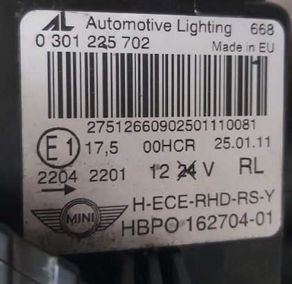 MINI COOPER COUPE R56 2009 TO 2012 RIGHT HEADLIGHT OEM PART NO HBPO 16270401( Genuine Used MINI Parts )