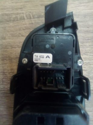 HONDA ACCORD 2018 LHD DRIVER DOOR MASTER WINDOW SWITCHES PART NO TVAA011 OEM ( Genuine Used HONDA Parts )