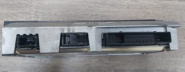 AUDI Q7 2006 2007 RADIO BOSE AMPLIFIER PART NO 4L0035223A OEM ( Genuine Used AUDI Parts )