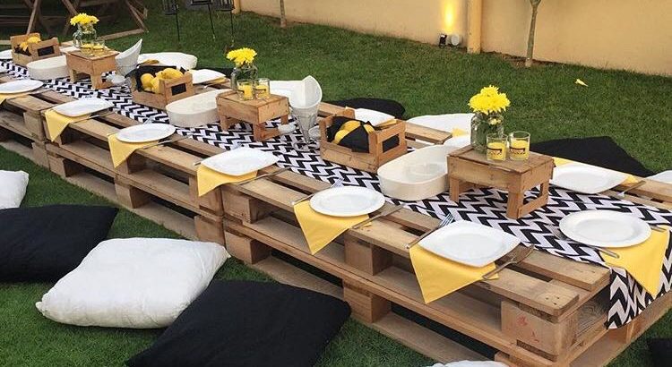 clean wooden pallets