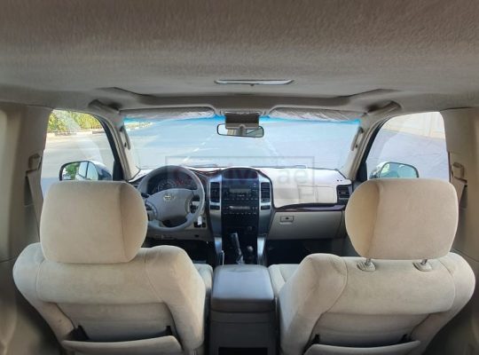 Selling our Family Owned car!! 2009 Toyota Prado Full Options VX