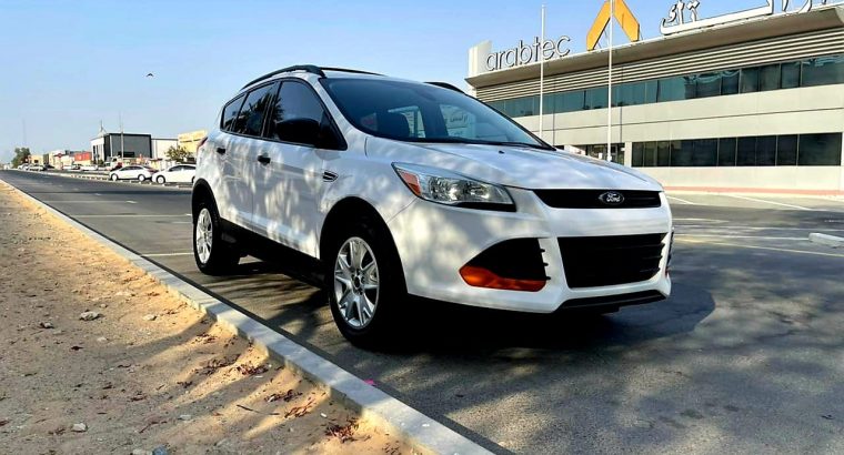Model 2014 Ford Escape SE Midrange Automatic Gear