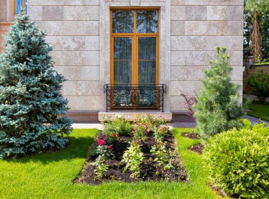 Gardening and auto Irrigation system
