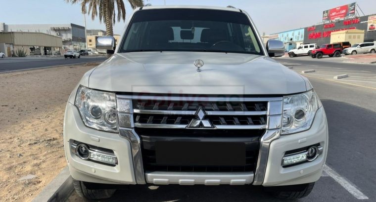 Model 2015 Mitsubishi Pajero GLS