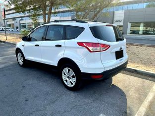 Model 2014 Ford Escape SE Midrange Automatic Gear