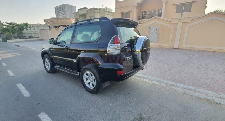 Selling our Family Owned car!! 2009 Toyota Prado Full Options VX