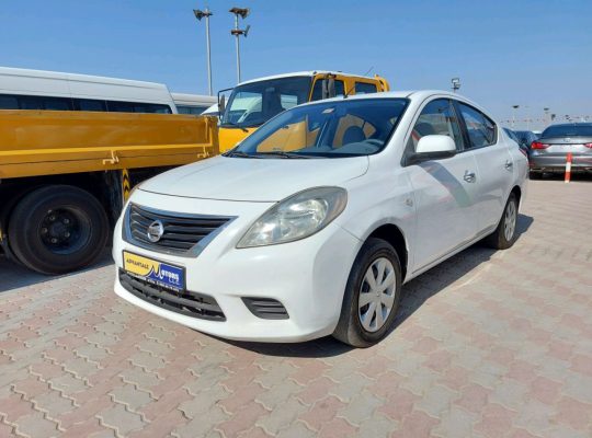 Nissan Sunny 2013 AED 12,000, GCC Spec, Fog Lights